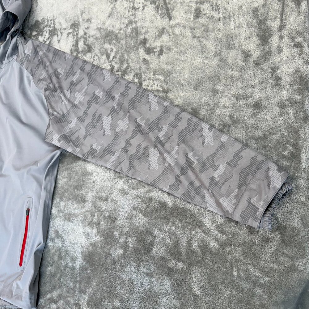 Peter Millar Performance Hybrid Jacket Seam Seale… - image 3